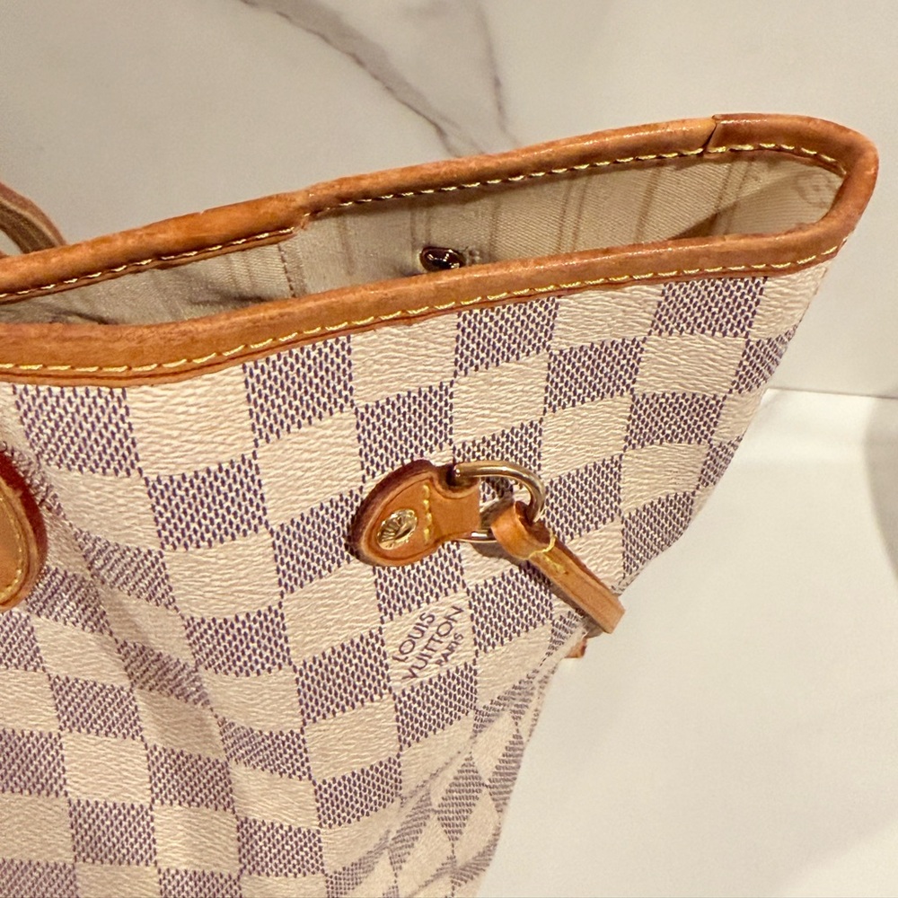 Louis Vuitton Neverfull Mm - Picture 11 of 16